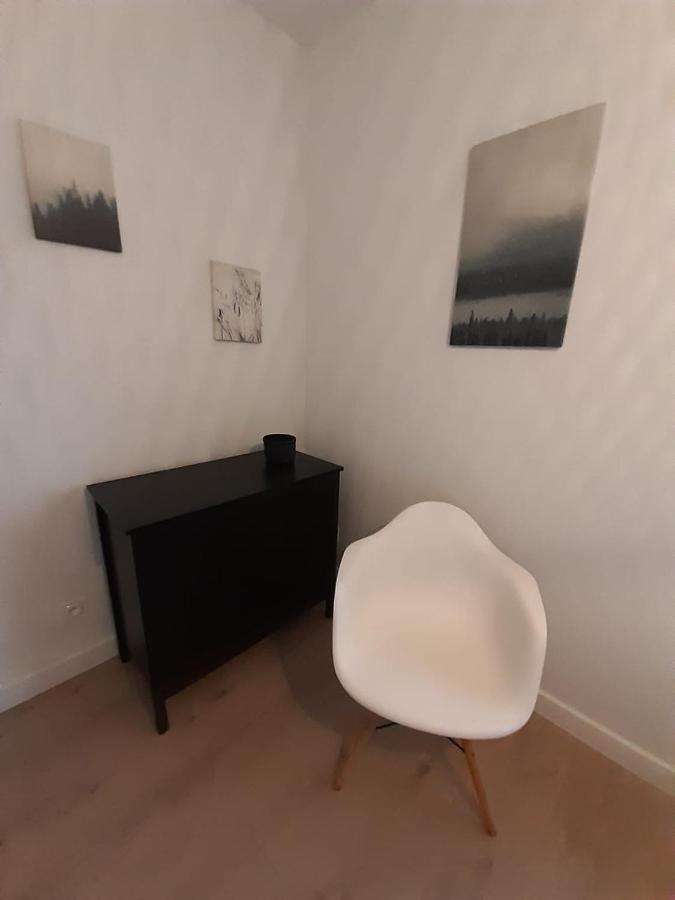 Komfortowy Apartament Przy Lesie فيهيروفو المظهر الخارجي الصورة